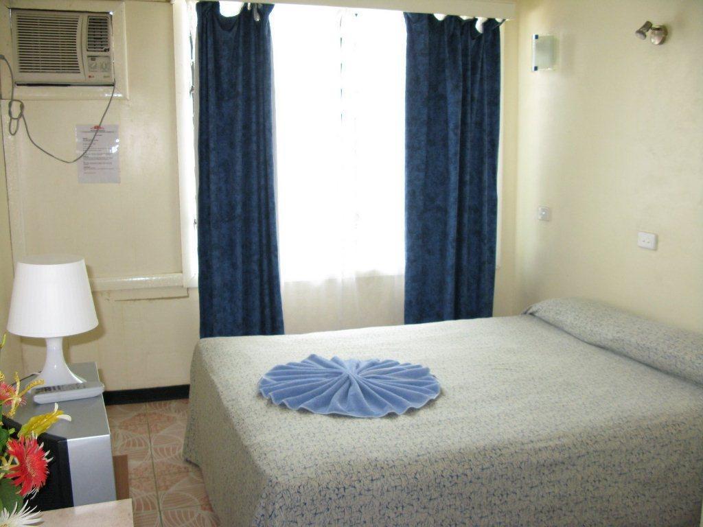Red Mansion Comfort Inn Honiara Habitación foto